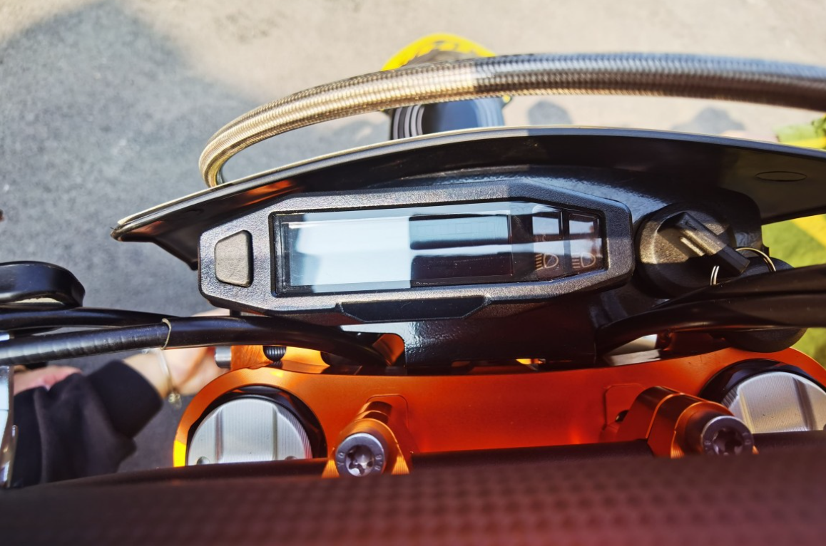 Мотоцикл JHLMOTO JHL Z8 NC300S (182-MN) в Жуковском