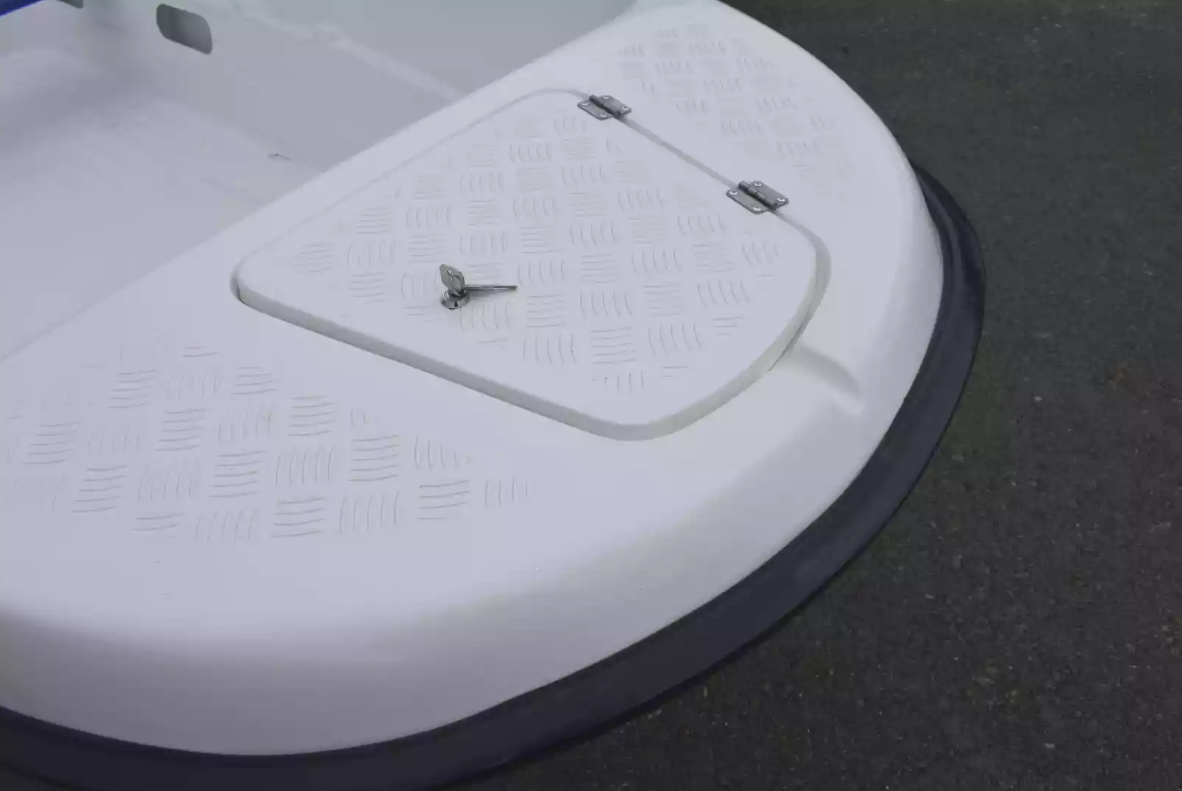 Стеклопластиковая лодка Пингвин New (тримаран) в Жуковском