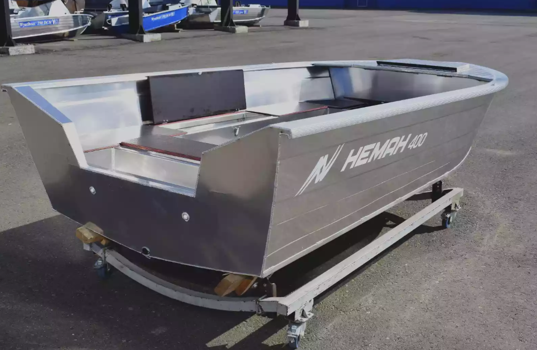 Алюминиевая лодка Неман-400 Р PRO в Жуковском