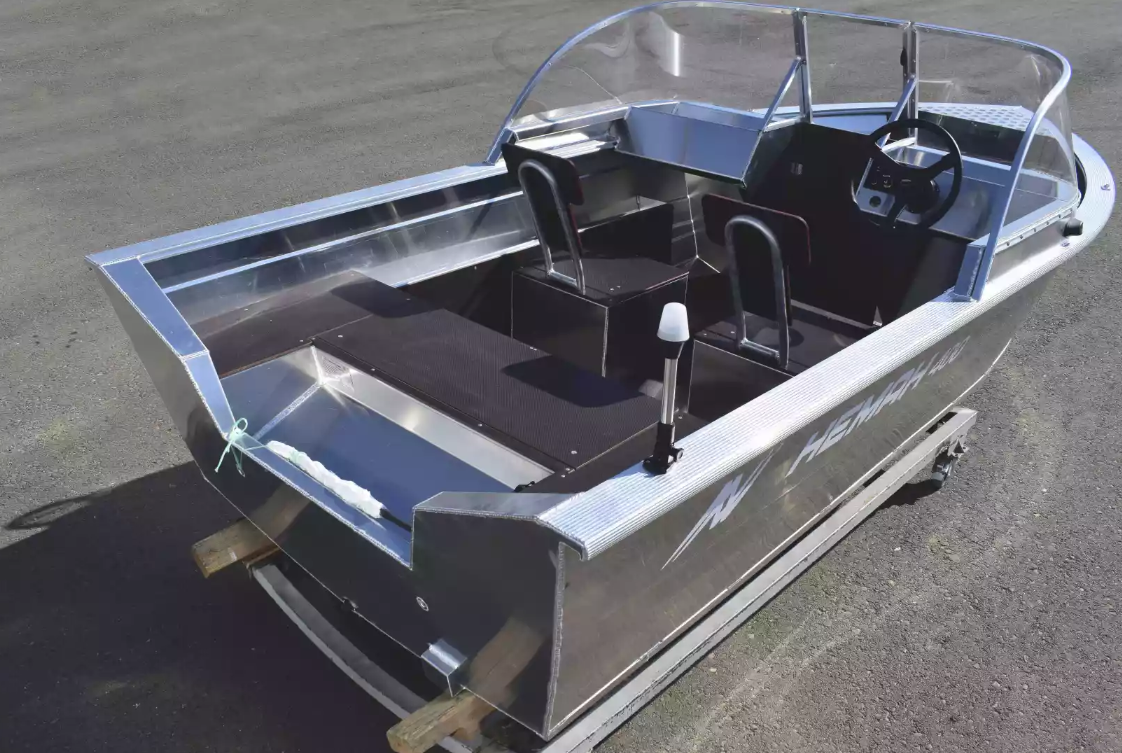 Алюминиевая лодка  Неман-400 DCM в Жуковском