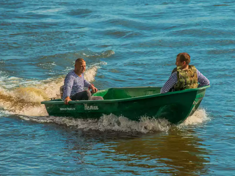 Стеклопластиковая лодка Neman-340 (тримаран) в Жуковском