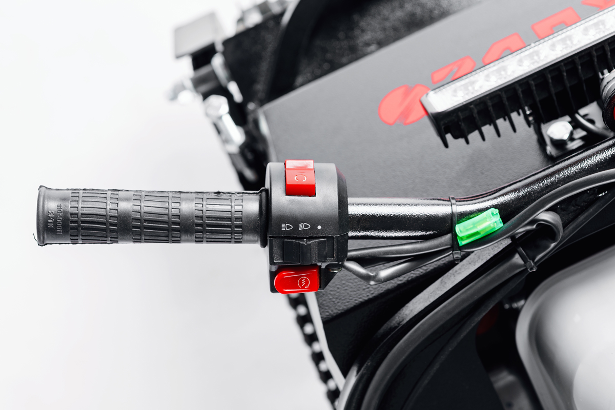 МОТОБУКСИРОВЩИК IKUDZO 1100/380 К7 в Жуковском