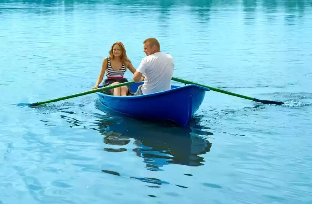 Стеклопластиковая лодка Дельфин в Жуковском