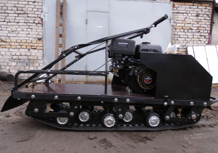 Мотобуксировщик AhtaR Зима 9 л/с с вариатором в Жуковском