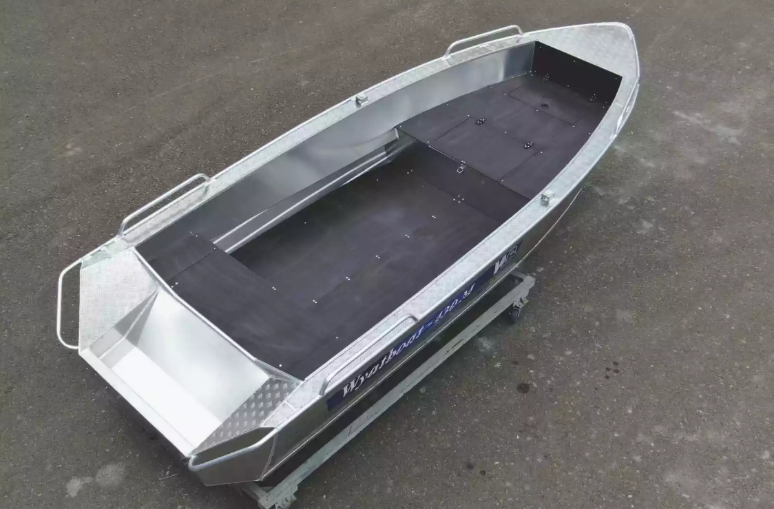 Алюминиевая лодка  Wyatboat-430М FISH в Жуковском
