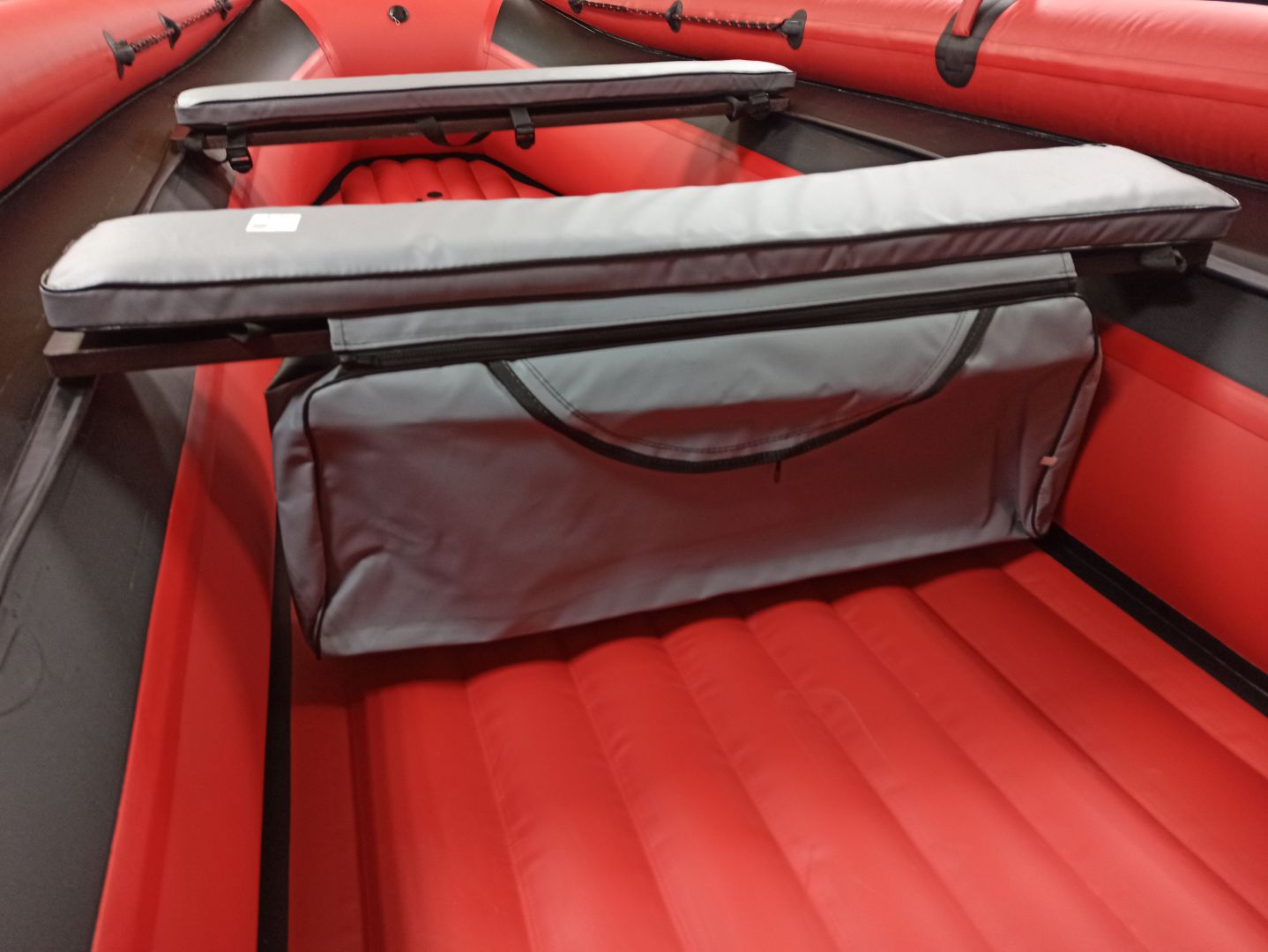 КОМПЛЕКТ МЯГКИХ НАКЛАДОК С СУМКОЙ ДЛЯ ЛОДОК 110Х20 СЕРЫЙ в Жуковском