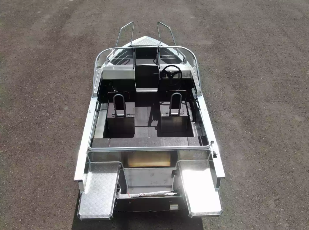 Алюминиевая лодка  Неман-400 DCM NEW в Жуковском