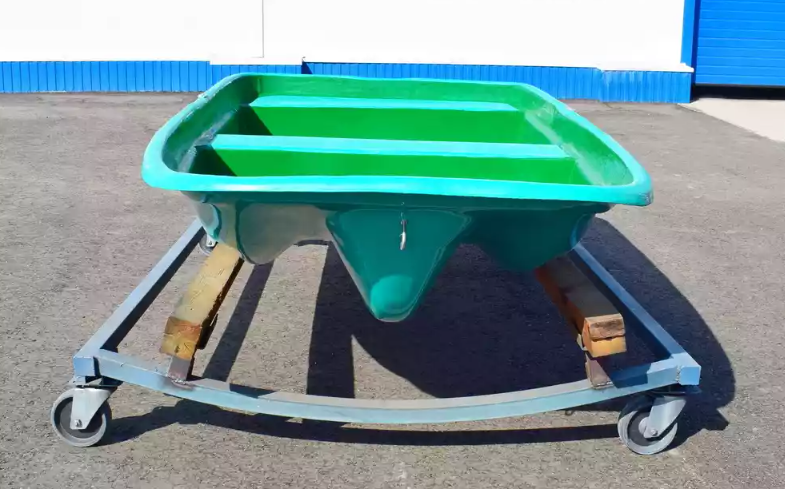 Стеклопластиковая лодка Старт (тримаран) в Жуковском