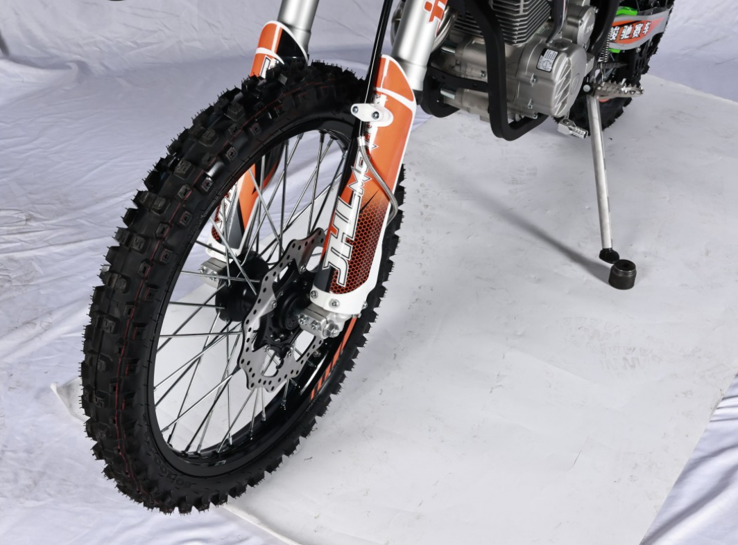 Мотоцикл JHLMOTO JHL LX1 CB250 (172FMM-3A) в Жуковском