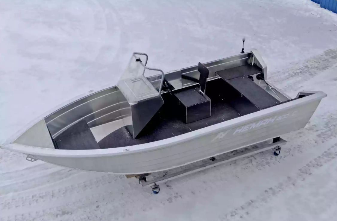 Алюминиевая лодка Неман-400 С в Жуковском