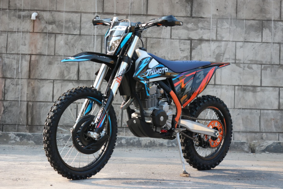 Мотоцикл JHLMOTO JHL Z3 CB250 (172FMM-3A) в Жуковском
