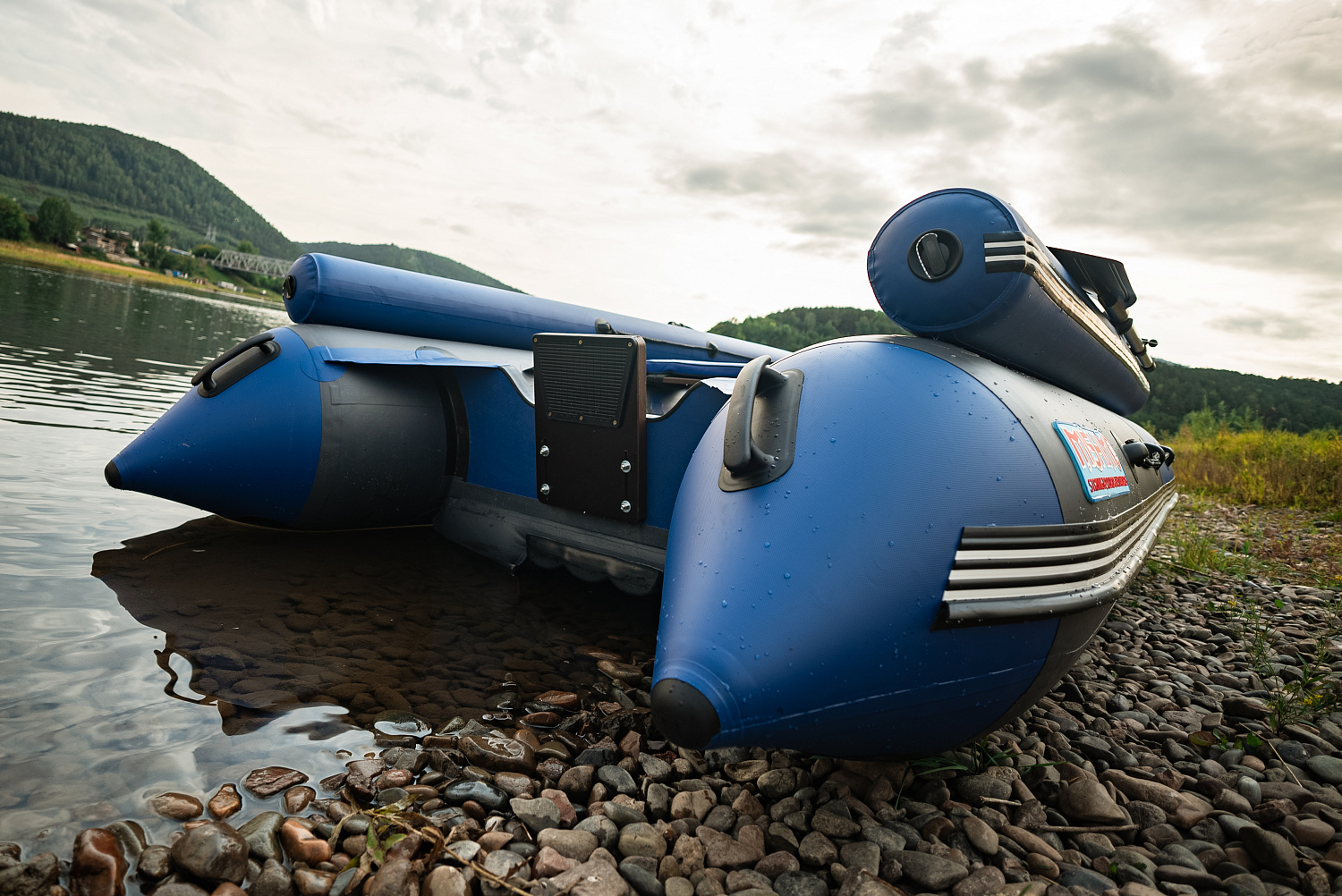 Лодка MISHIMO RIVER FJET PRO 410  под водомет в Жуковском