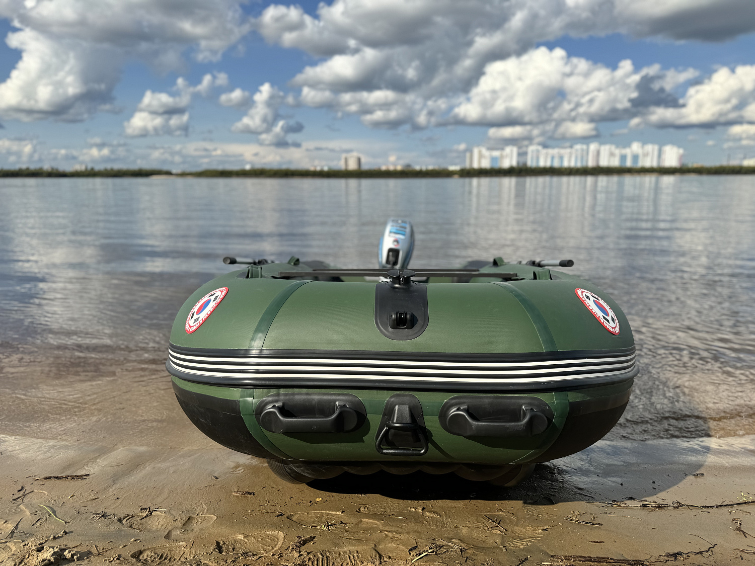 Лодка MISHIMO BIG FLOOR 400 в Жуковском